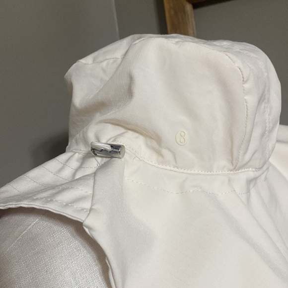 Layer 8 ivory/cream floppy sun hat with adjustable chin strap - Picture 4 of 7